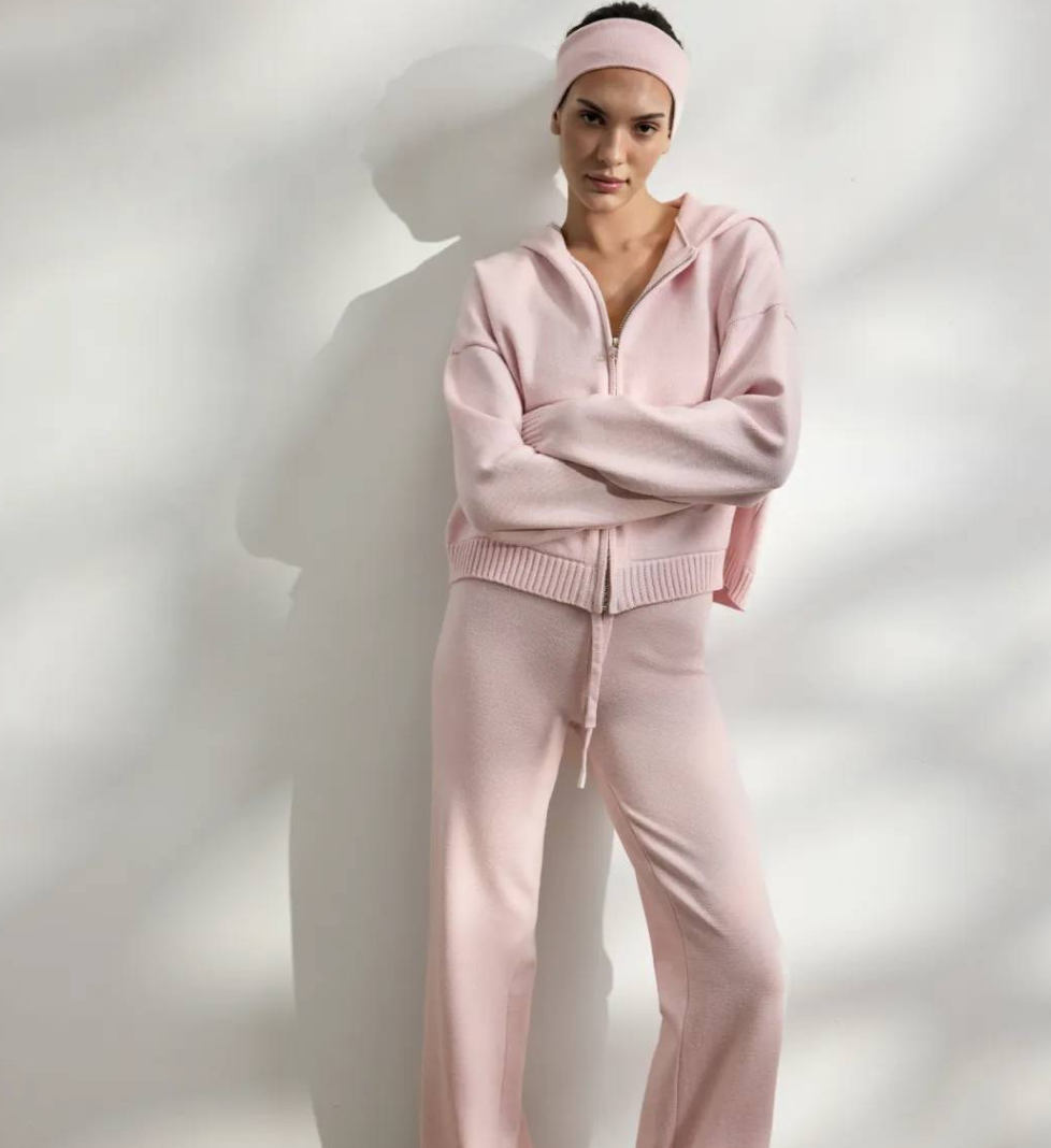044 GARDEN Loose-fitting knitted suit pink