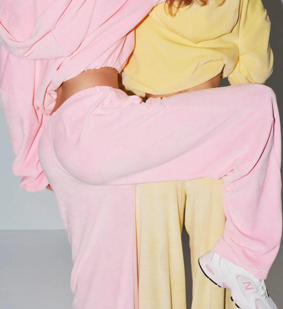 044 GARDEN Velour suit with palazzo pink