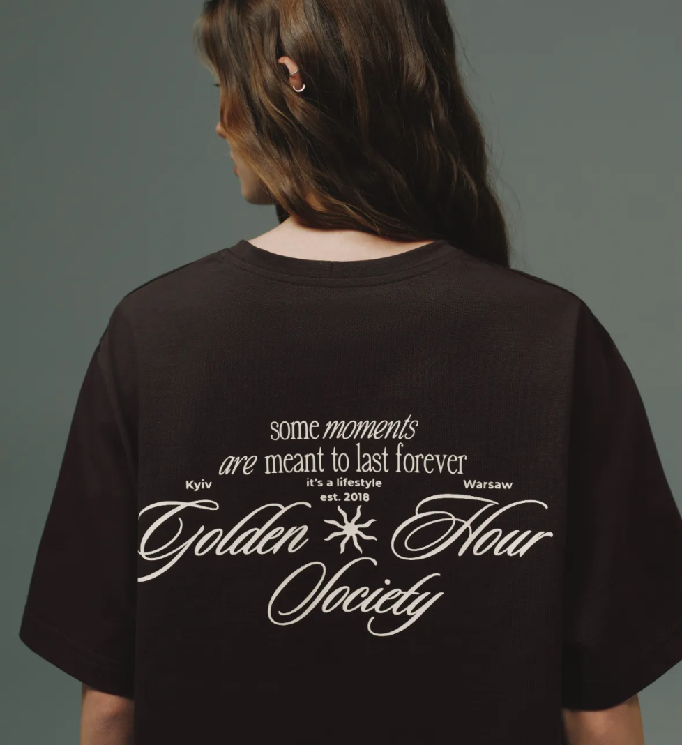 044 GARDEN T-shirt unisex golden hour chocolate