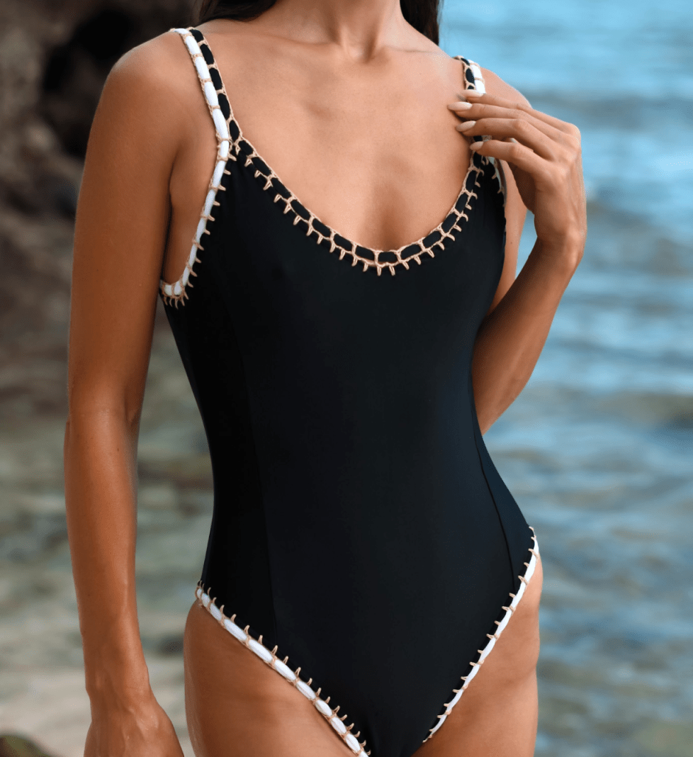 BALIMOON LINDA swimsuit solid in black
