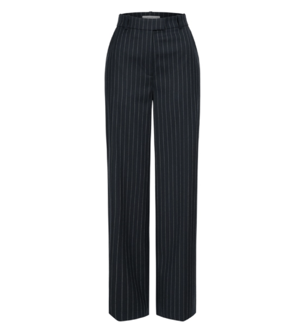 BAZHANE Woolen pants on a medium fit with arrows black