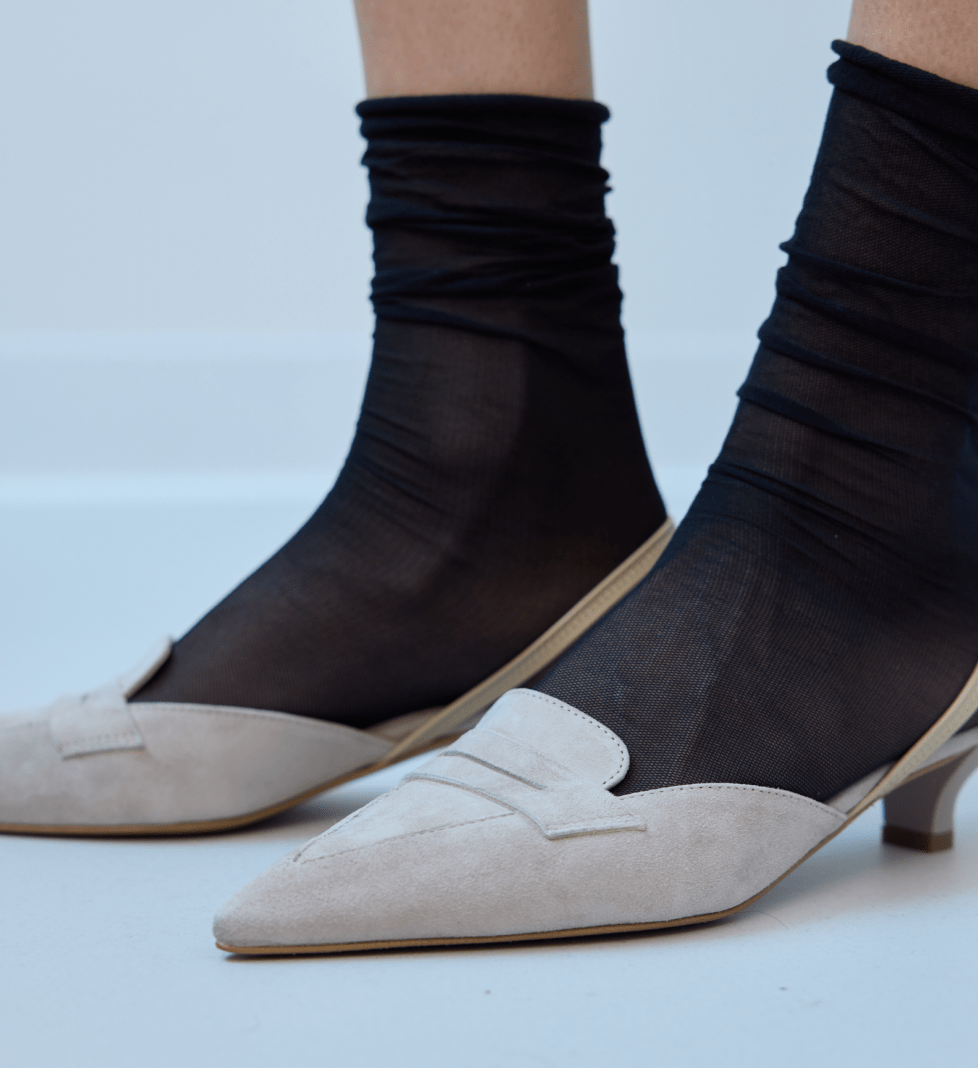 BAZHANE Fatale slingbacks beige