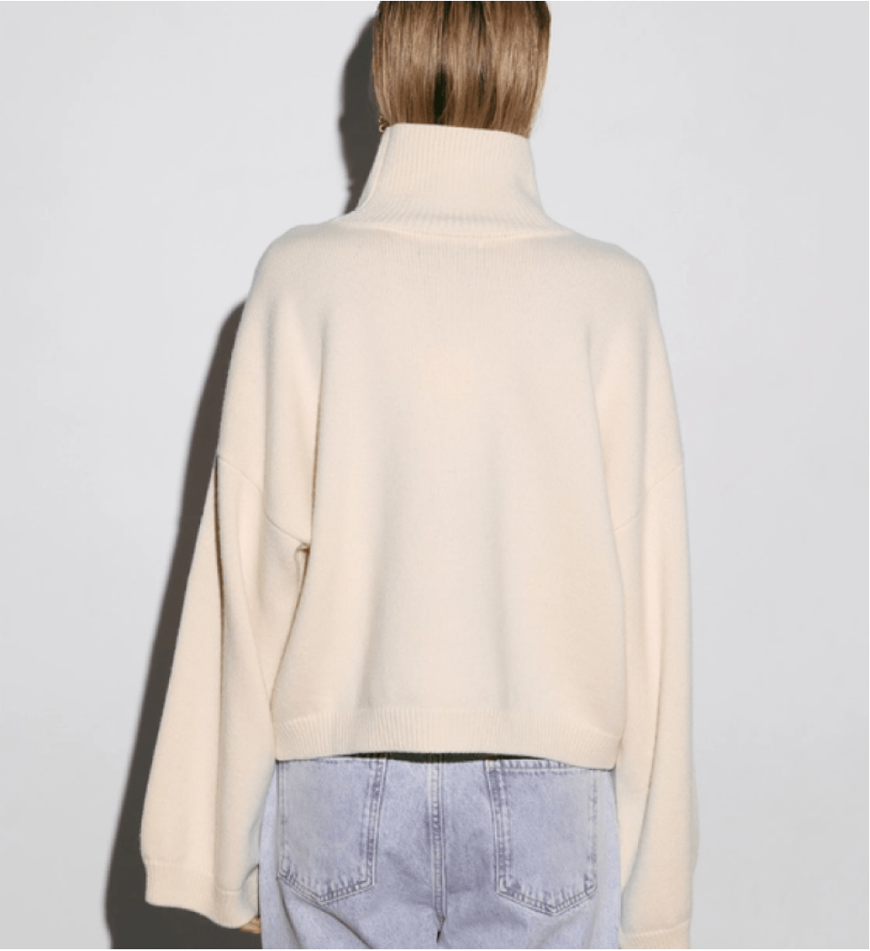 BAZHANE cropped oversized sweater milk