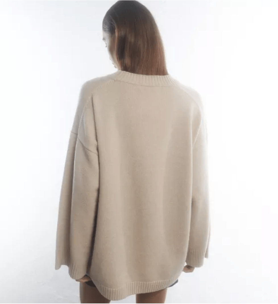 BAZHANE elongated oversized sweater beige