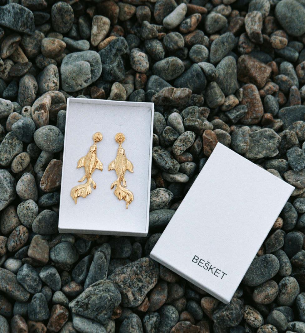 BESKET Earrings Koi