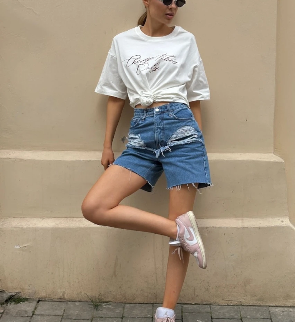 Blazh Distressed Straight Cut Shorts Blue
