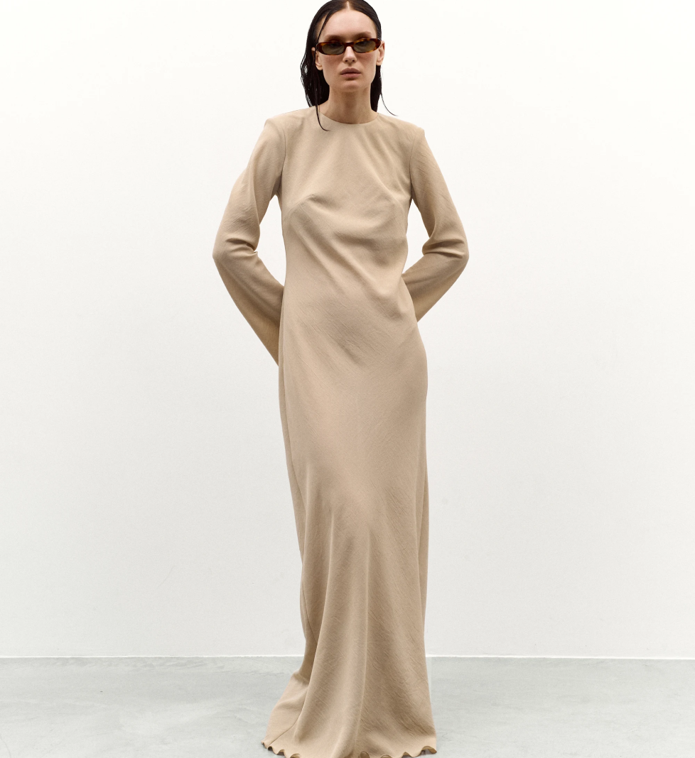 C.ICON Gown dress beige