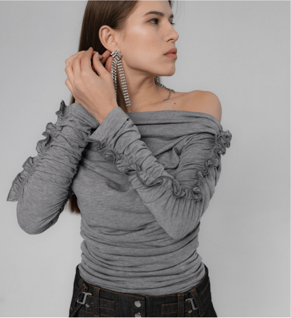 EVER and EVER Bodysuit with drapery grey