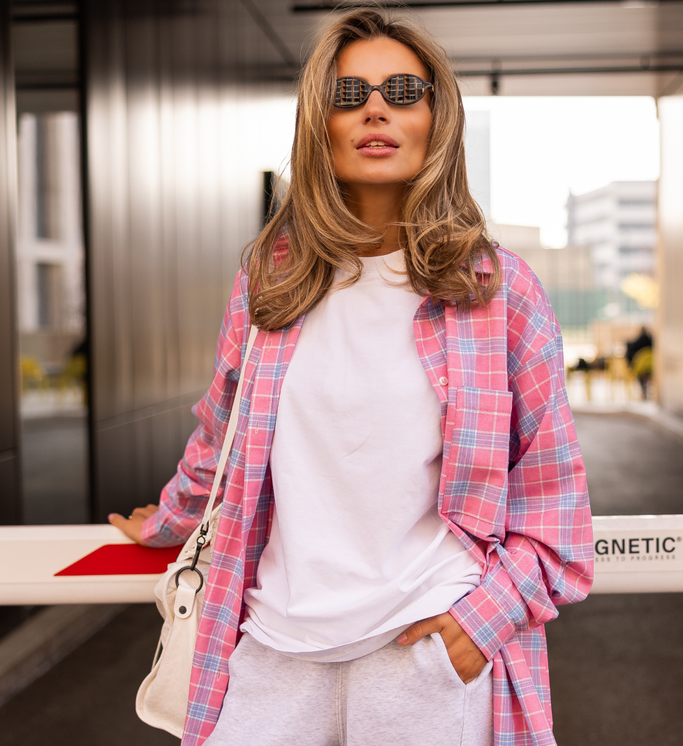 Fam Est checkered shirt pink