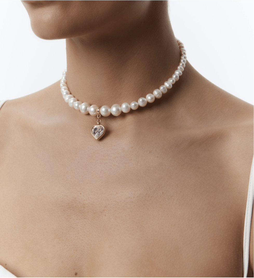 Grains De Verre Pearls Choker With White Heart Gold