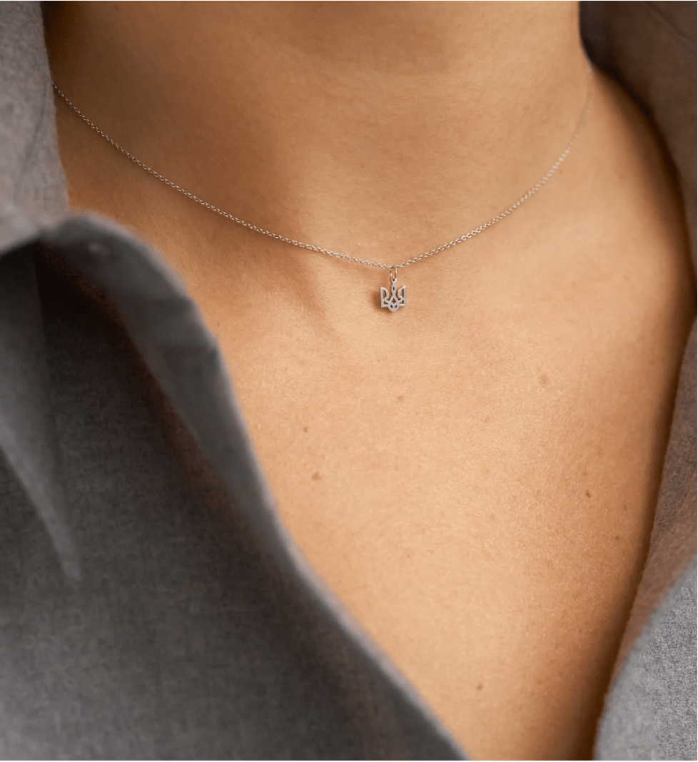 GUZEMA necklace with a trident on a chain White Gold
