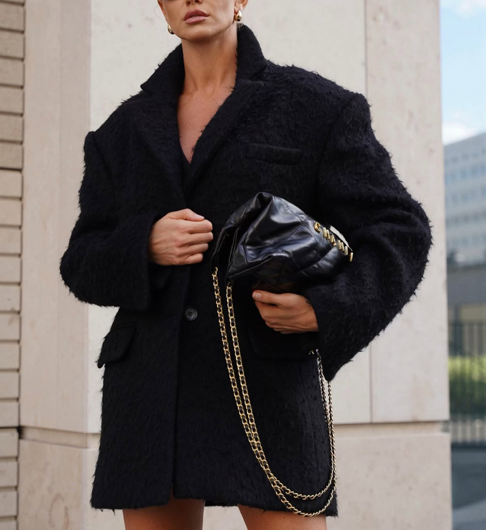 HAVRY straight-cut coat-jacket with oversized shoulders “SERENA” black
