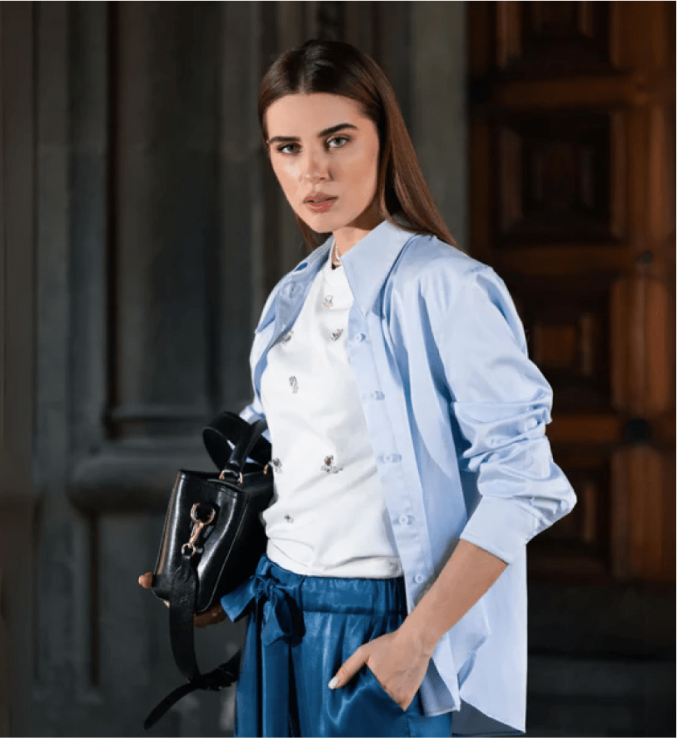 Honch Studio Cotton shirt with accent button Light Blue