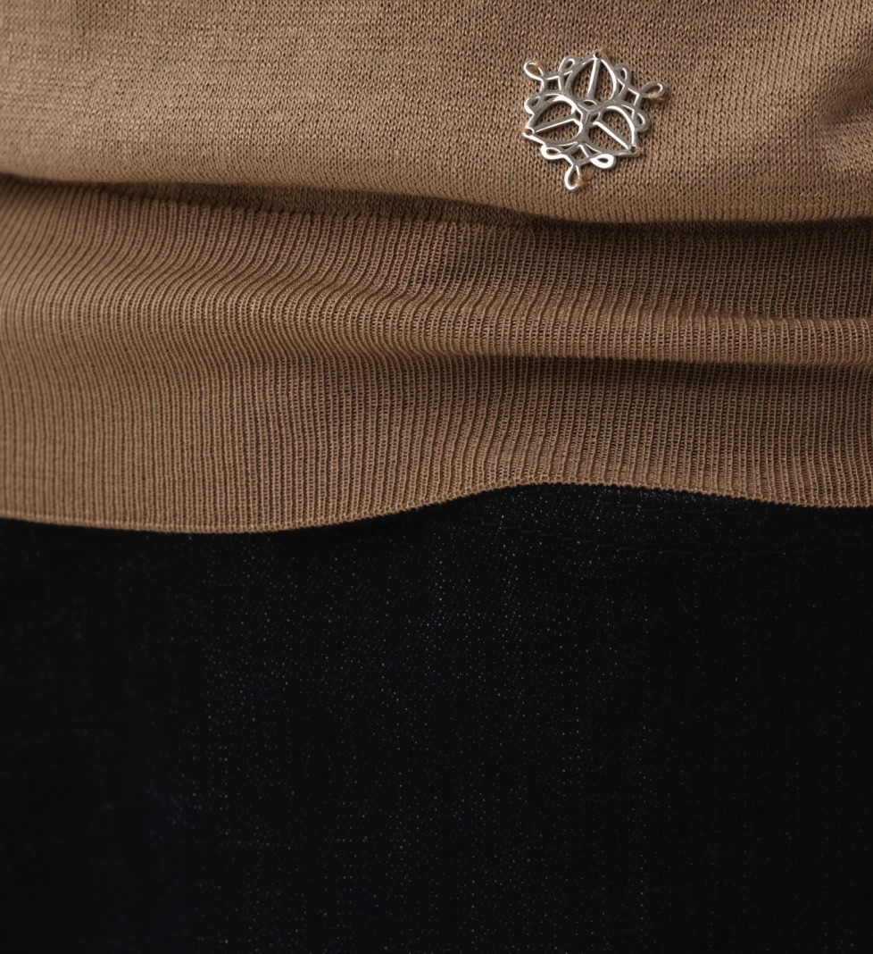 HRECHKO Polo with short sleeves and a button down beige