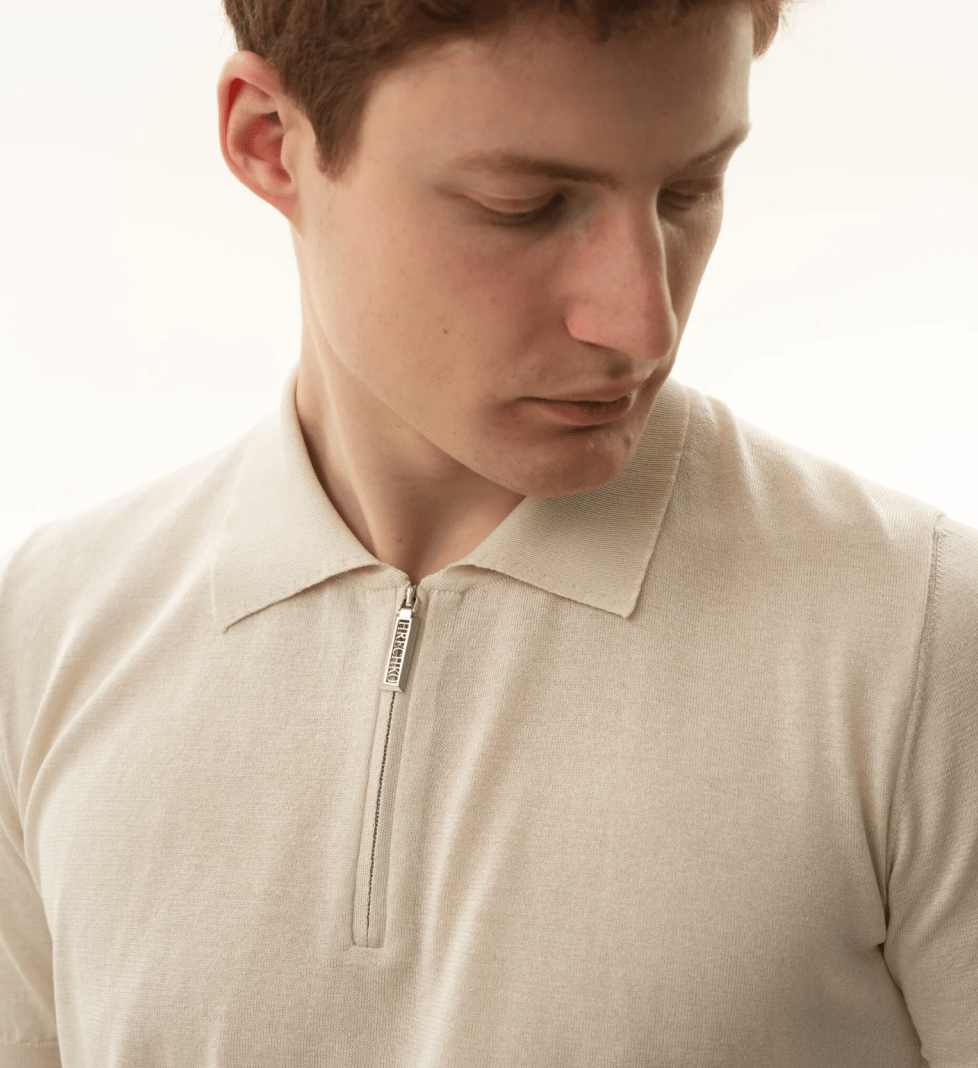 HRECHKO Polo with short sleeves and zipper milk