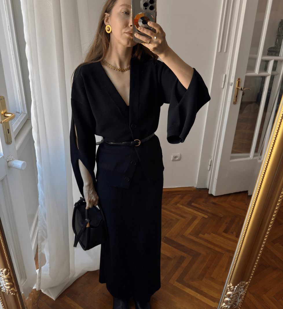 Katerina Kvit cardigan in black cotton