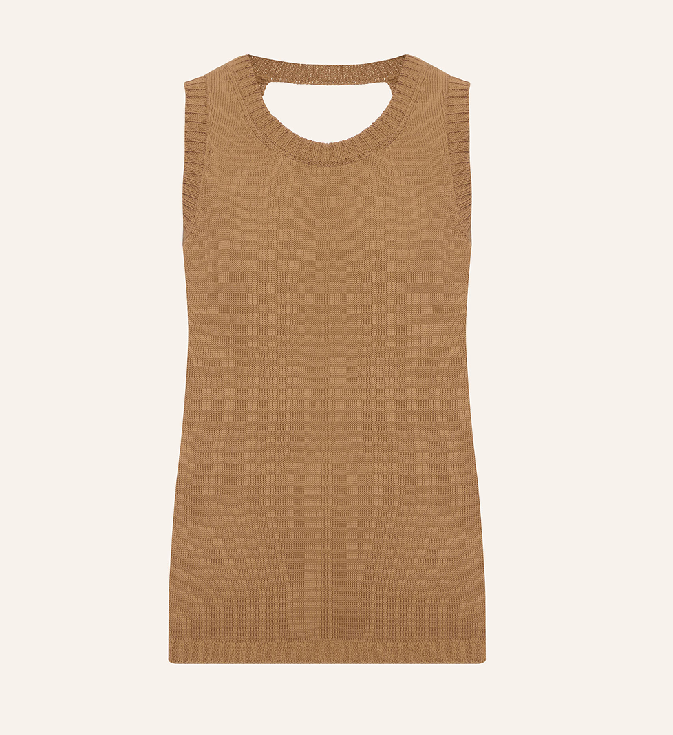 Katerina Kvit cotton knitted T-shirt with open back beige