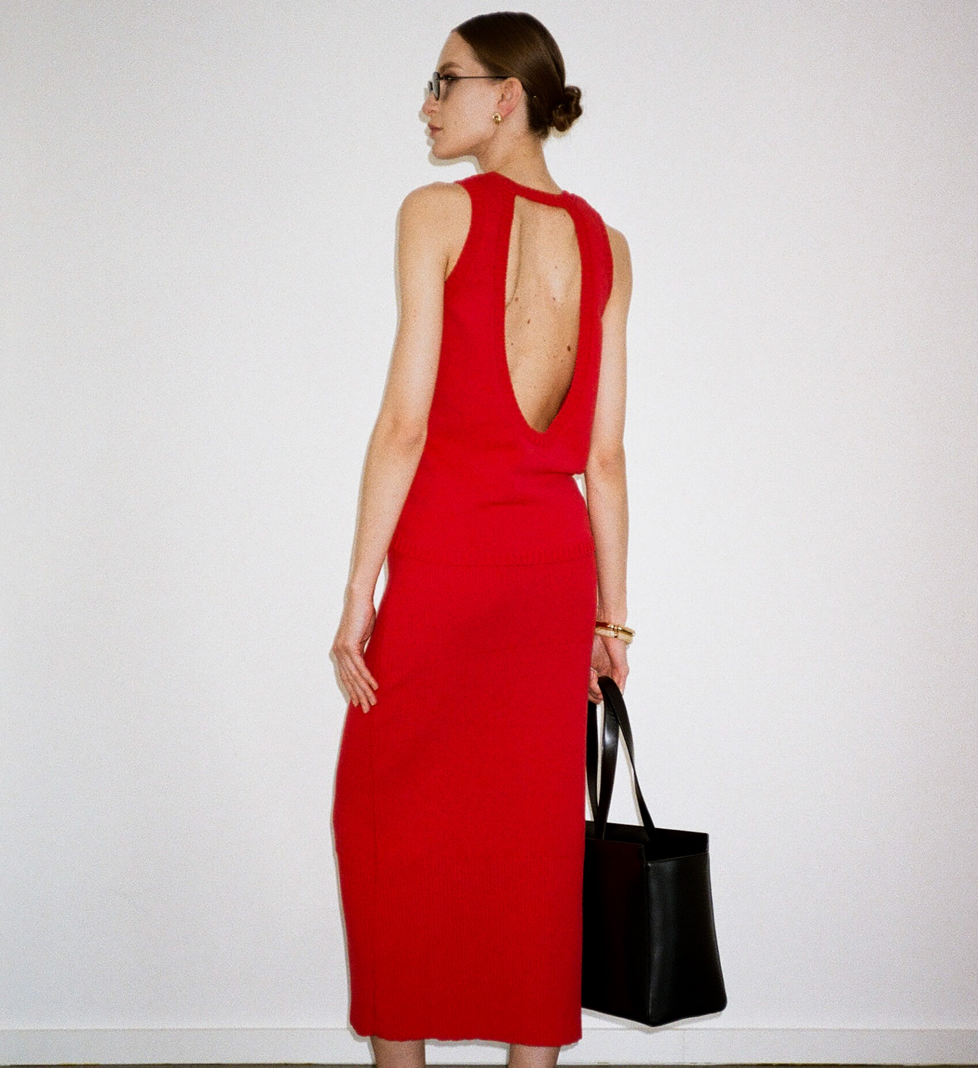 Katerina Kvit cotton knitted T-shirt with open back red