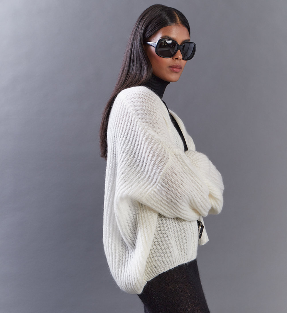 Keenly oversized milk cardigan with buttons