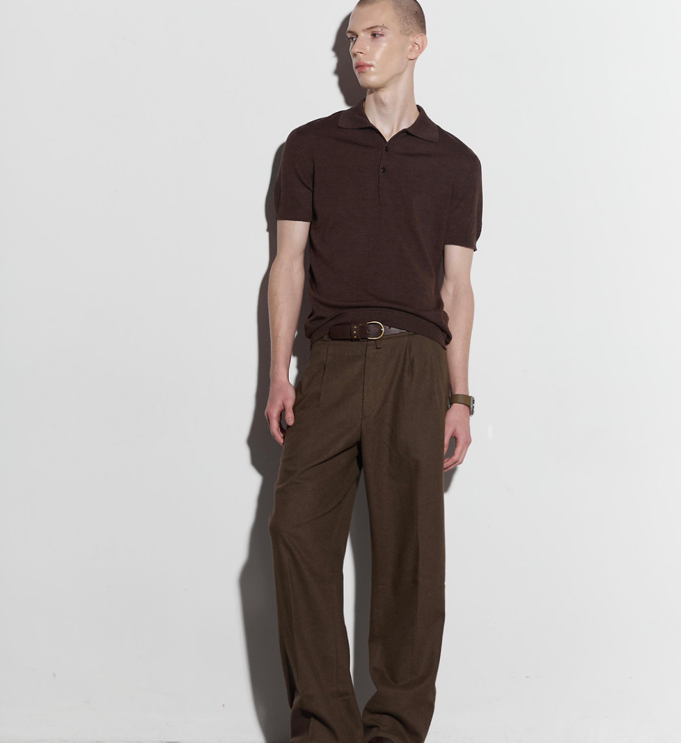 Keenly polo shirt with a three-button collar and short sleeves mocha