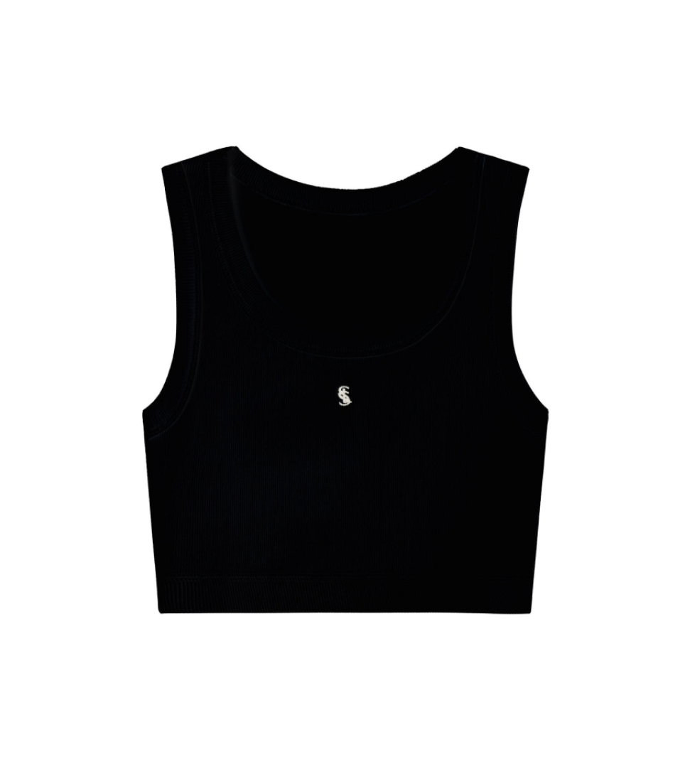 L'essence Studio Top Embroidered Cropped
