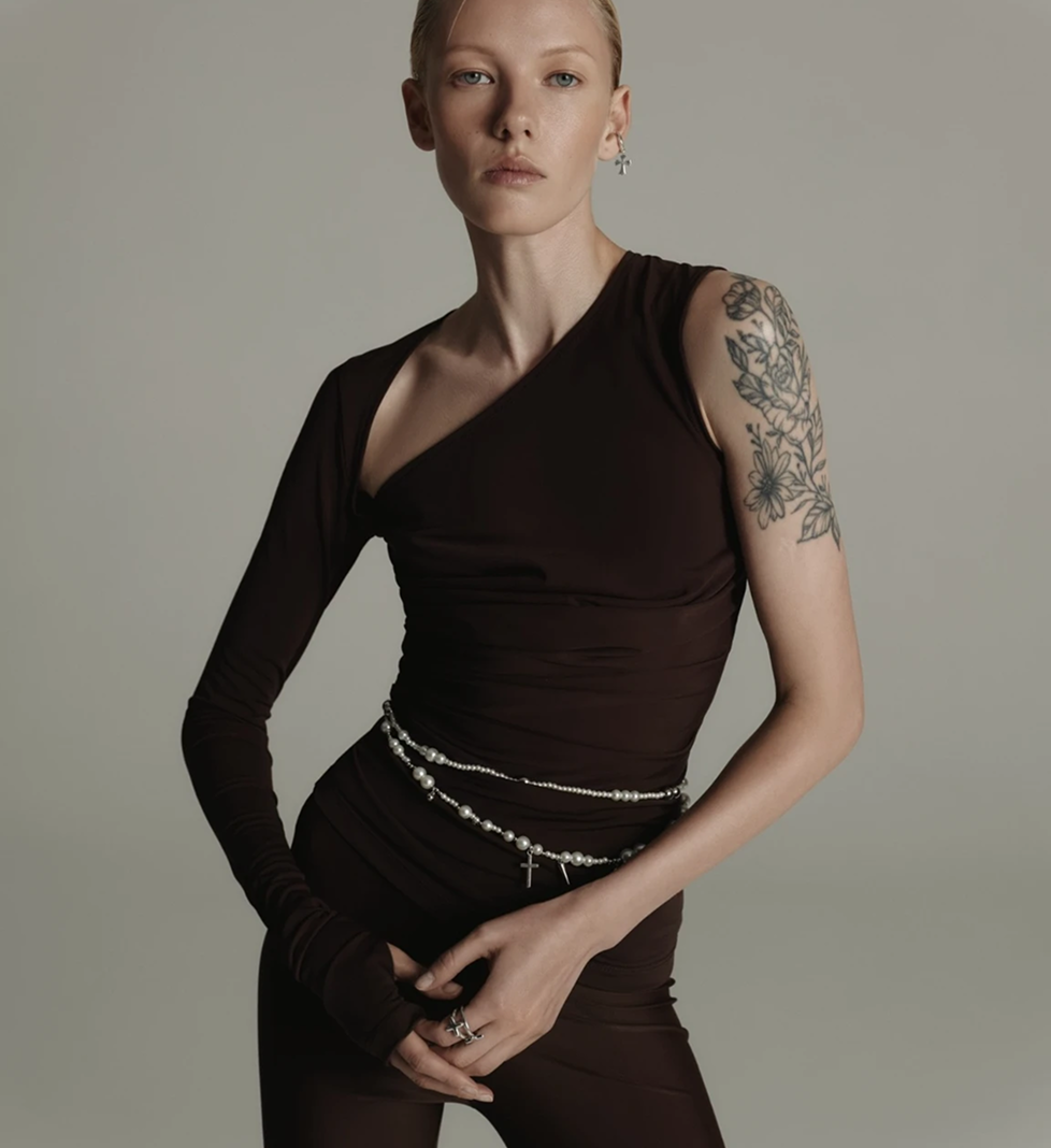 MERISTRUSS Asymmetrical long from biflex black