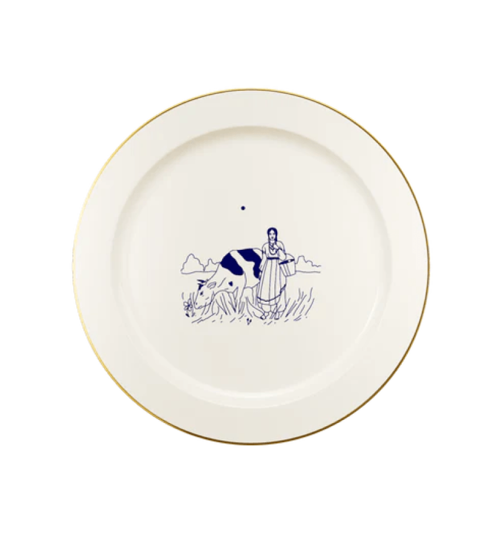NADRA Plate Solomia went out in the morning to the field white