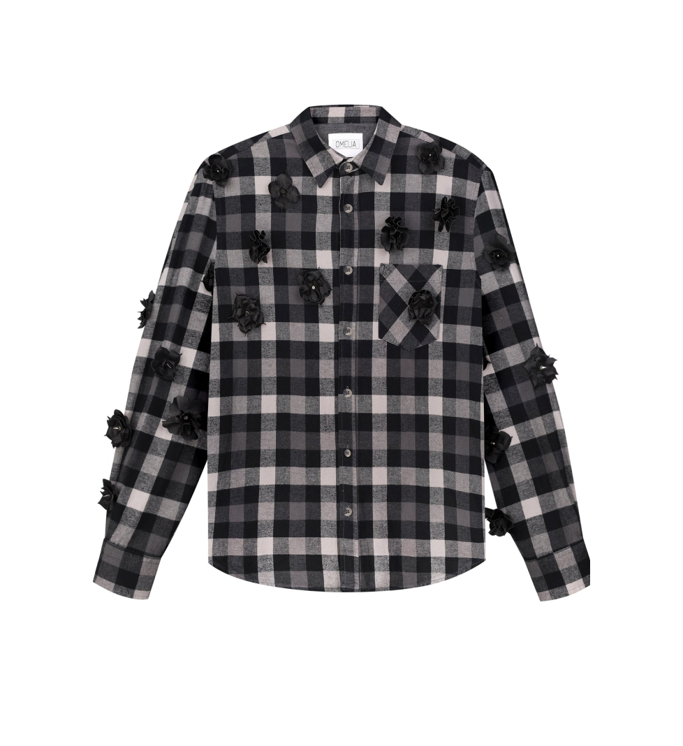 OMELIA shirt with flower piercings 01 CBWB