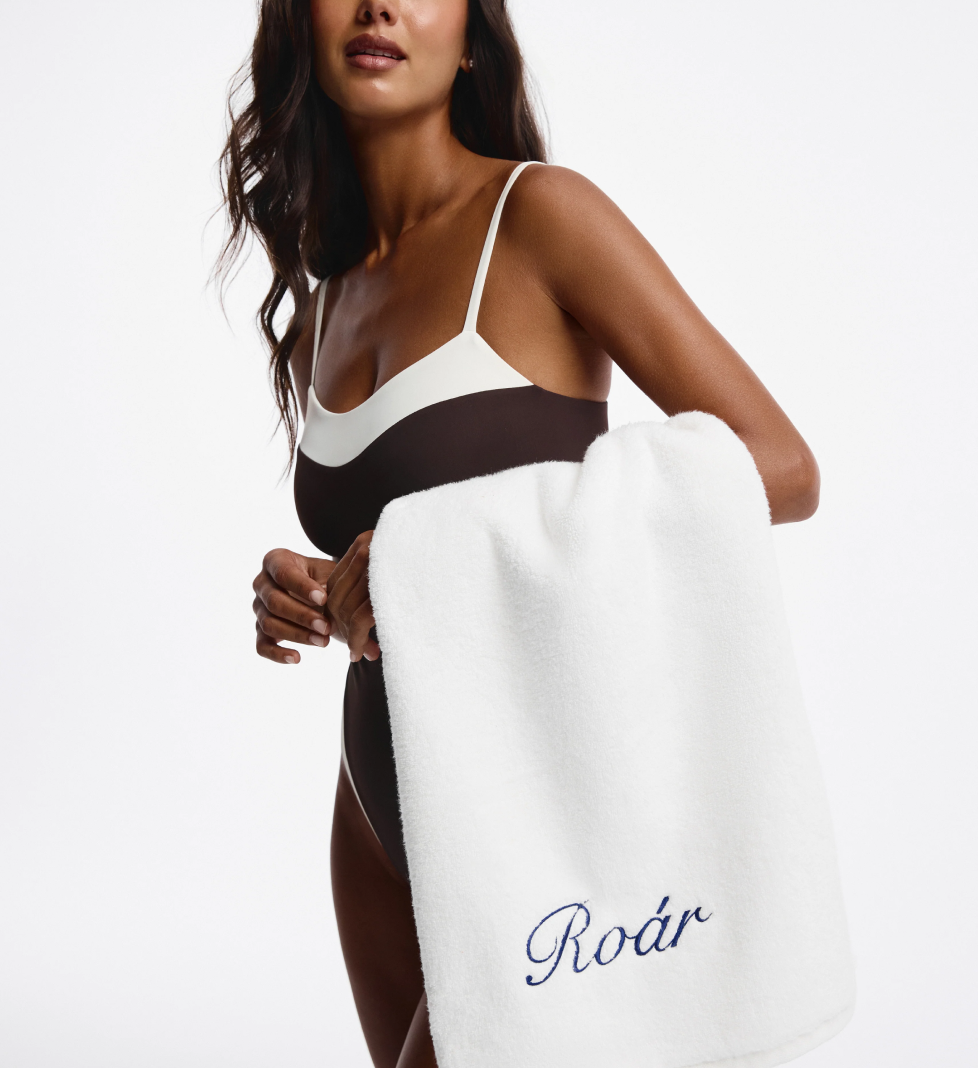 ROAR towel