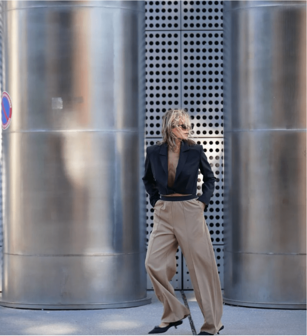 The Law of Love “Chain” trousers with rubber beige