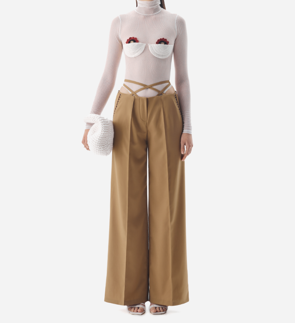 TONiA Trousers with ties and embroidery camel